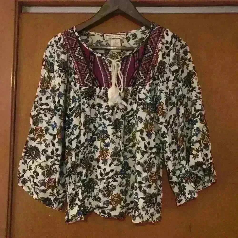 Flying Tomato Floral Boho Embroidered Tassel Blouse‎ Purple Blue Cream Small